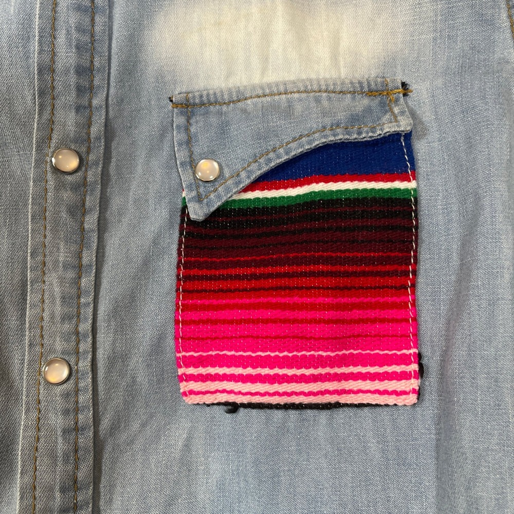 Free People Shirt Small Artisan De Luxe Denim Western Serape Patchwork Bleached - Picture 3 of 8